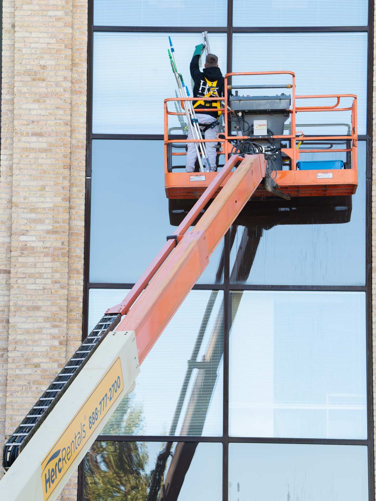Commercial glass cleaning by Honest & Integral Services